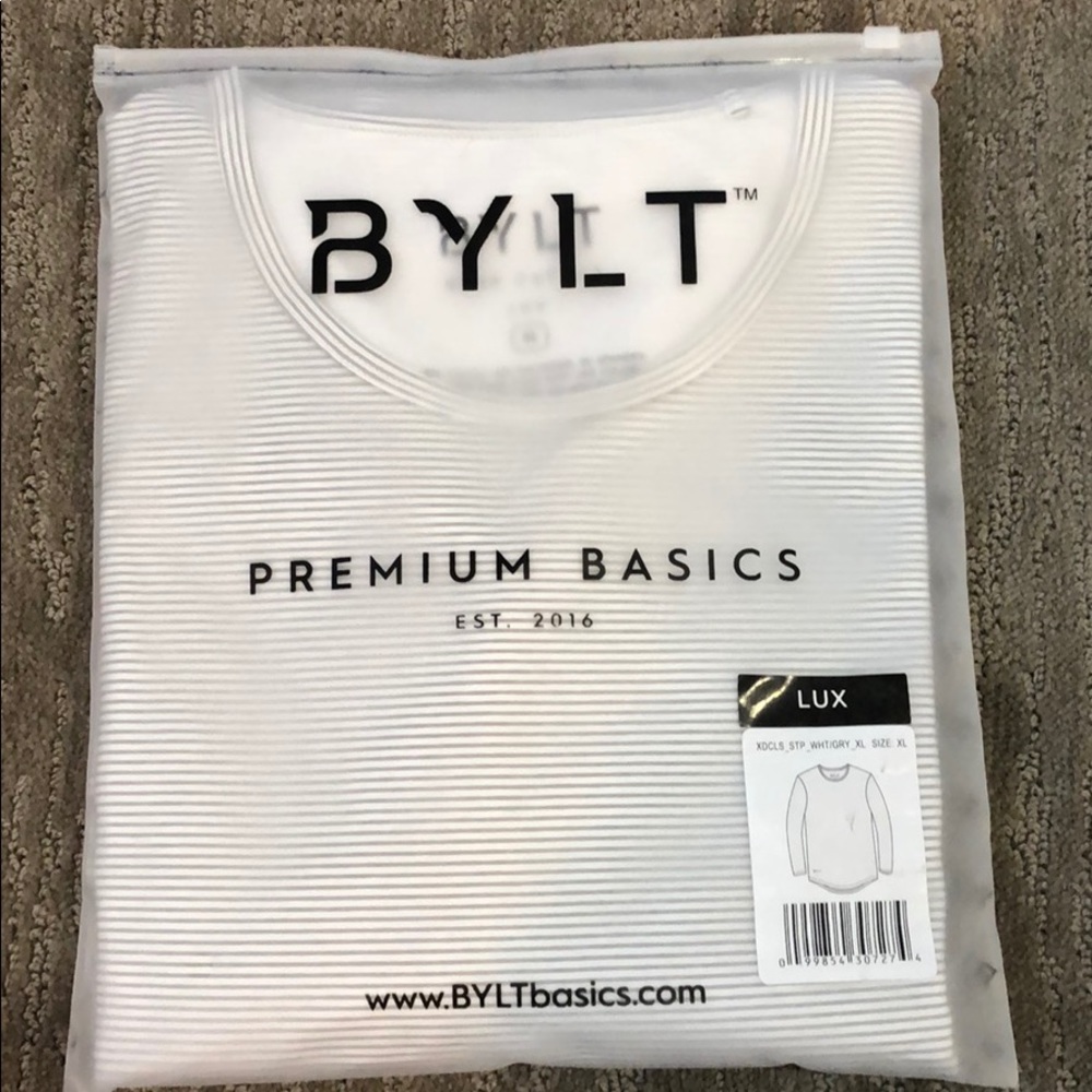 Long sleeve shirt